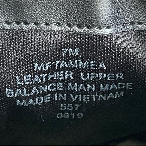 Marc Fisher Tammea Pointed Toe Leather Ankle Boots Women’s Size 7 Low Block Heel - Picture 8 of 8